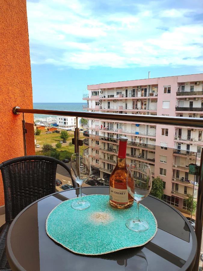Lakeview Flats Summerland Mamaia Exterior foto