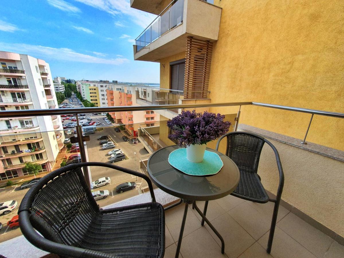 Lakeview Flats Summerland Mamaia Exterior foto